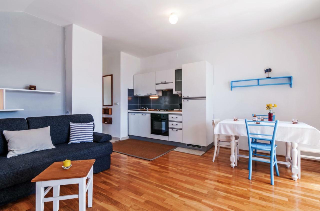 Apartmani Labud Sukošan 외부 사진